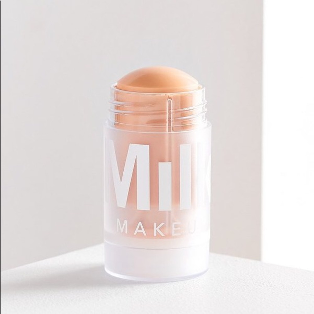Milk Blur Stick